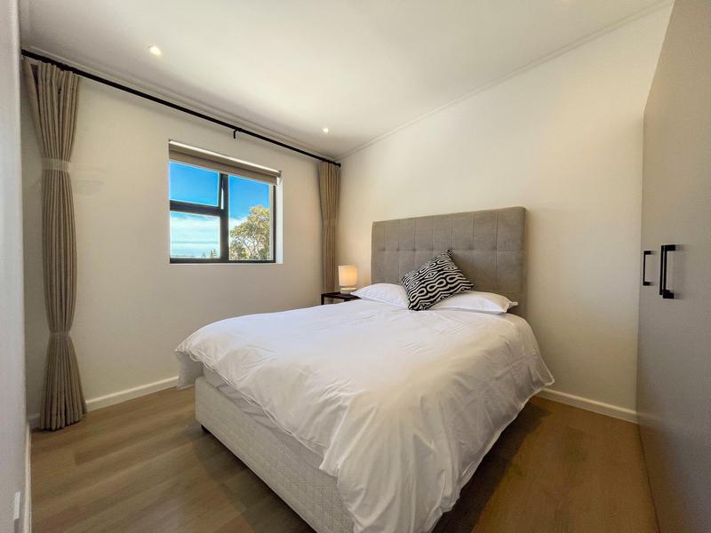 To Let 3 Bedroom Property for Rent in Hout Bay Western Cape
